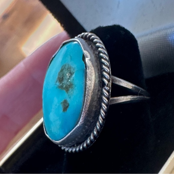 Vintage Navajo Sterling Silver Ring Turquoise Size 7 - Picture 3 of 8